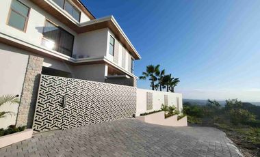 Brand New Luxury Villa With Spectacular Views in Bali