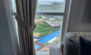 LF🔹FOR RENT CORNER EXECUTIVE STUDIO WITH BALCONY IN MACTAN NEWTOWN