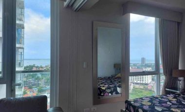 LF🔹FOR RENT CORNER EXECUTIVE STUDIO WITH BALCONY IN MACTAN NEWTOWN