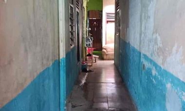 Dijual Rumah tua di Cempaka Putih Barat Hitung Tanah