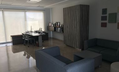 Oficinas en Venta en Colonia Real de Juriquilla, Querétaro.