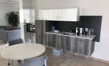 Oficinas en Venta en Colonia Real de Juriquilla, Querétaro.