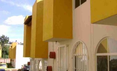 CASA EN RENTA EN FRACCIONAMIENTO MOLINO VIEJO A 10 MINUTOS DE UNIVERSIDAD ANAHUAC Y DE IBERO PUEBLA