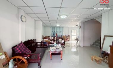 ขายทาวน์โฮม 2 ชั้น หมู่บ้านออมธนา บางกรวย-ไทรน้อย นนทบุรี พื้นที่ 29.3 ตร.ว. ต่อเติมครบ พร้อมอยู่ ใกล้ MRT คลองบางไผ่