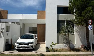 CASA EN VENTA EN RANCHO SANTA MONICA 1 PLANTA