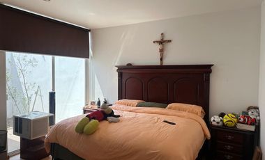 CASA EN VENTA EN RANCHO SANTA MONICA 1 PLANTA