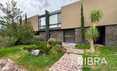 SE RENTA CASA en La Campiña, Villa Hermes – León, Gto. *TRATO DIRECTO*
