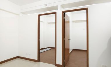 FOR RENT -Pet Friendly  2BR with balcony in Pasay City
