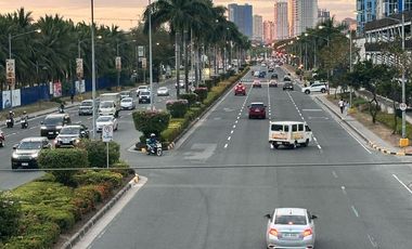 FOR RENT -Pet Friendly  2BR with balcony in Pasay City