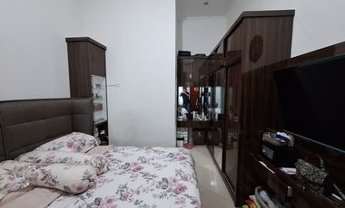 Rumah 2 Lantai Full Renov Semi Furnished Di Duren Jaya Bekasi, 25 Menit Ke Tol Bekasi Barat