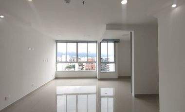 Consultorio en arriendo en Pinares