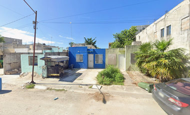Casa en Privada Bahía de San Blas, In House, Playa del Carmen, Solidaridad, Quintana Roo ¡NO CRÉDITOS!