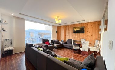 Departamento amplio con patio en venta en el Pucará