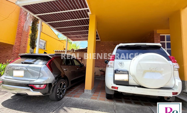 Hermosa casa en unidad cerrada – Sector El Tambo