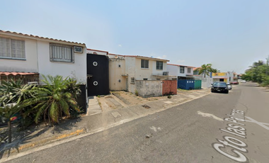 CASA EN CIRCUITO LAS PALMAS, FRACCIONAMIENTO GEOVILLAS LOS PINOS, VERACRUZ, VERACRUZ, MÉXICO. ¡NO CRÉDITOS!