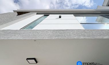 Casa a estrenar de lujo en venta al sur de la ciudad