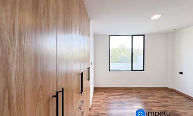 Casa a estrenar de lujo en venta al sur de la ciudad