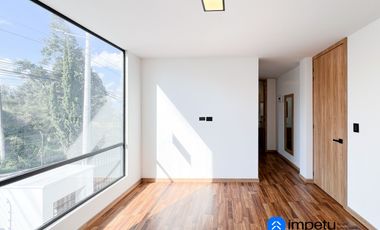 Casa a estrenar de lujo en venta al sur de la ciudad