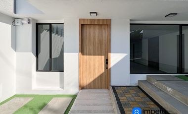 Casa a estrenar de lujo en venta al sur de la ciudad