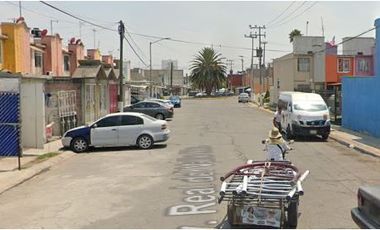 COHC (EMB) CASA EN VENTA DE CONTADO EN REAL DEL VALLE EDO MEX