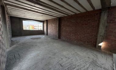 DEPARTAMENTO  EN SURCO EN CASCO CON EXCELENTE UBICACION DE SURCO
