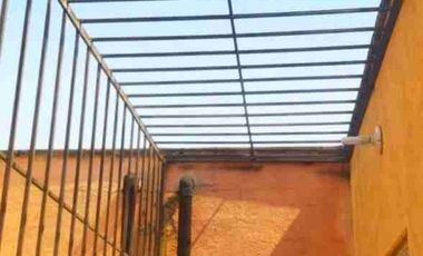 CASA DE UN NIVEL CON ALBERCA EN PRIVADA EN EL FRACCIONAMIENTO CAMPO VERDE, TEMIXCO, MORELOS