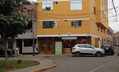 ALQUILO AMPLIO DEPARTAMENTO EN SAN JUAN MASIAS - CALLAO