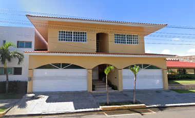 VENTA DE HERMOSA CASA EN COSTA DE ORO VERACRUZ