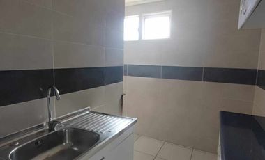 Lindo Depto. 3er piso en Urmeneta-Recoleta con Excelente Conectividad