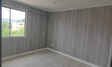 Lindo Depto. 3er piso en Urmeneta-Recoleta con Excelente Conectividad