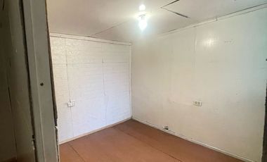 Acogedora Casa 2 Pisos en Renca Excelente Conectividad