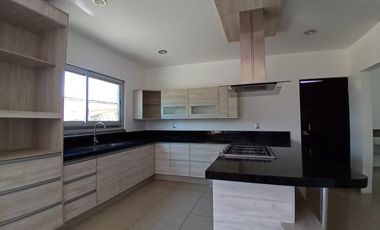 🏡 ¡Vive en el Club de Golf! Diseño moderno, lujo y luz natural ✨ Agenda tu visita
