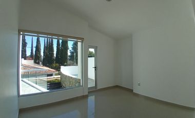 🏡 ¡Vive en el Club de Golf! Diseño moderno, lujo y luz natural ✨ Agenda tu visita