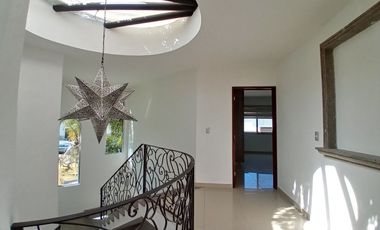 🏡 ¡Vive en el Club de Golf! Diseño moderno, lujo y luz natural ✨ Agenda tu visita