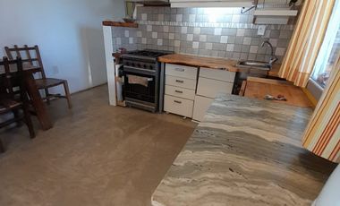 CASA EN VENTA,EN PUERTO MADRYN, ESTILO CHACRA 1 HECTAREA