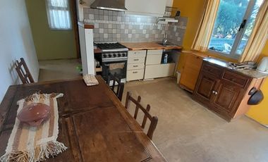 CASA EN VENTA,EN PUERTO MADRYN, ESTILO CHACRA 1 HECTAREA