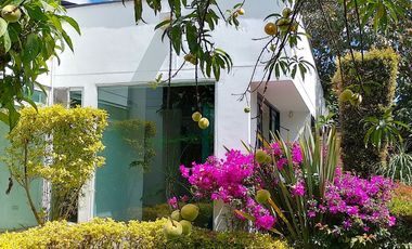 Casa de venta en Urb. Auqui Chico, Cumbayá