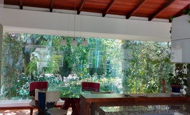 Casa de venta en Urb. Auqui Chico, Cumbayá