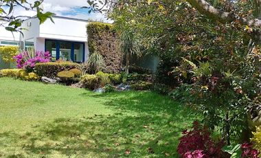 Casa de venta en Urb. Auqui Chico, Cumbayá