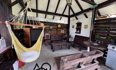 Amplia casa de un piso en venta en Loja sector Amable María