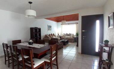 ¡Tu nuevo hogar en Tequisquiapan! 🏡 Casa de 1 planta con alberca y seguridad 💦🔐
