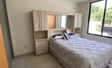 Casa con alberca tres recamaras en Burgos Cuernavaca Morelos