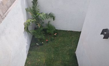 Casa con alberca tres recamaras en Burgos Cuernavaca Morelos