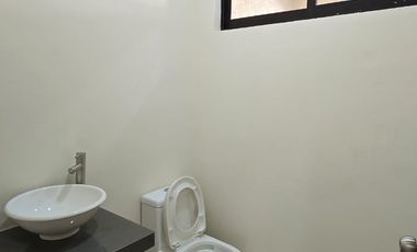 CASA EN VENTA, FRACC BOSQUES DE LA TRINIDAD, 3 RECS, 3 NIVELES, TUXTLA GTZ
