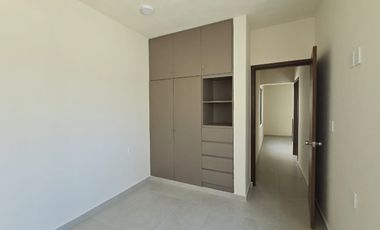 CASA EN VENTA, FRACC BOSQUES DE LA TRINIDAD, 3 RECS, 3 NIVELES, TUXTLA GTZ