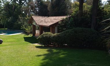 UF.18.5 el m2 Excelente terreno de 5.000 m2 app. Los Dominicos antiguos