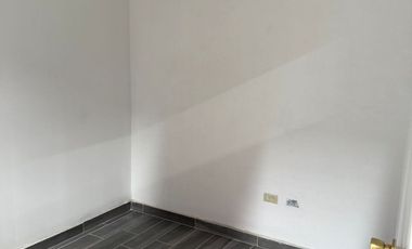 En renta BODEGA 500 mts2 con oficina $80,000