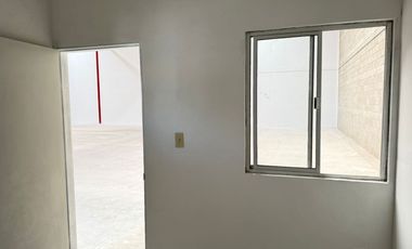 En renta BODEGA 500 mts2 con oficina $80,000