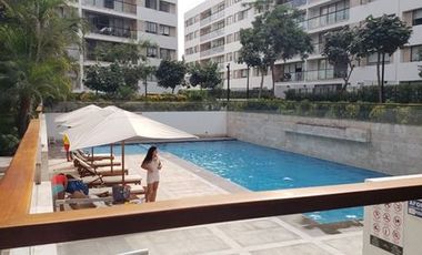SE ALQUILA ESPECTACULAR FLAT AMOBLADO O SEMIAMOBLADO EN PRIMER PISO DE 3 DORMITORIOS MAS SERVICIOS. CERCA A UPC , EMBAJADA EE.UU. AV.