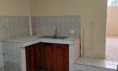 ARRIENDO DEPARTAMENTO EN EL PARQUE CENTRAL DE PIFO